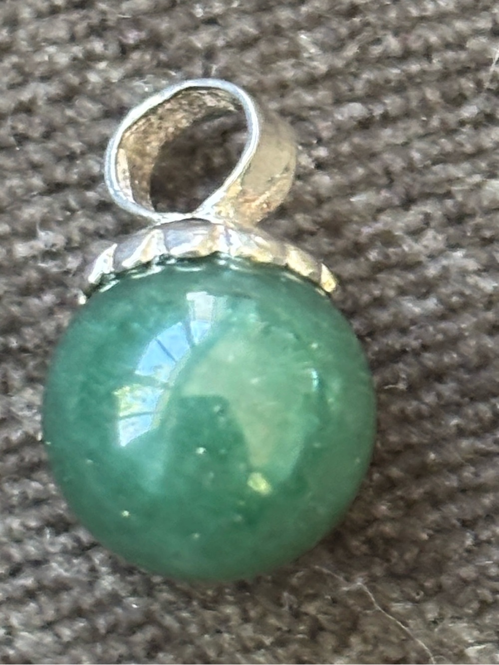 .925 Sterling Silver Dark GREEN NEPHRITE JADE PENDANT Fine Jewelry